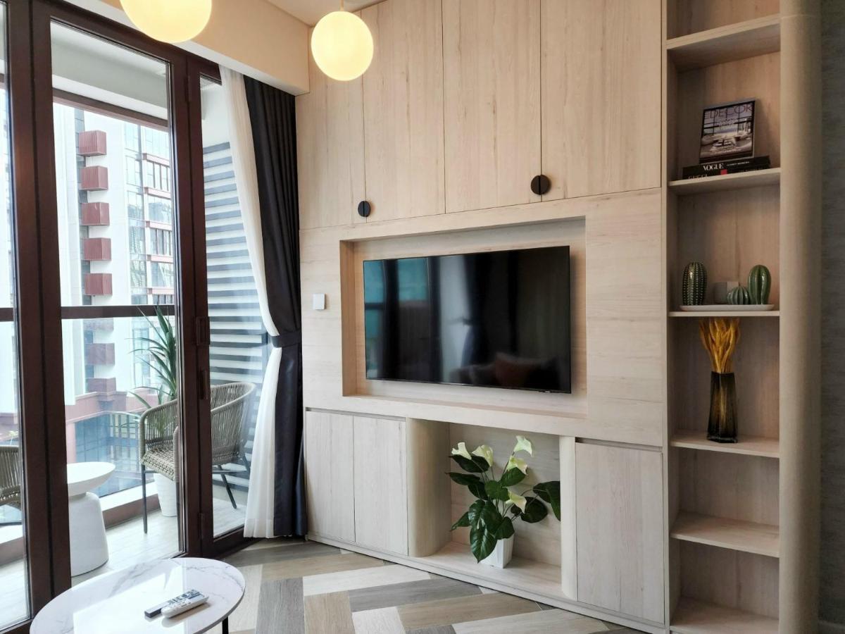 The Crest-Central Saigon Riverside -Free Pool-Gym-Sauna Room-Yoga Room Ho Chi Minh City Bagian luar foto